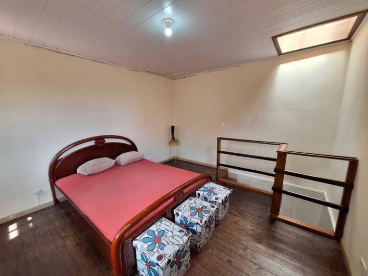 Hotel Casa Aconchegante Em Curitiba Esterno foto